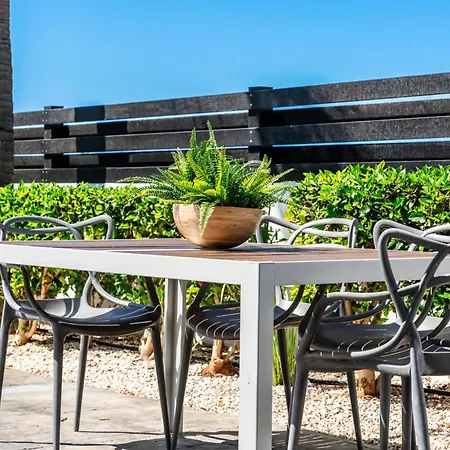 Casa Giovanni By Ezoria וילה *