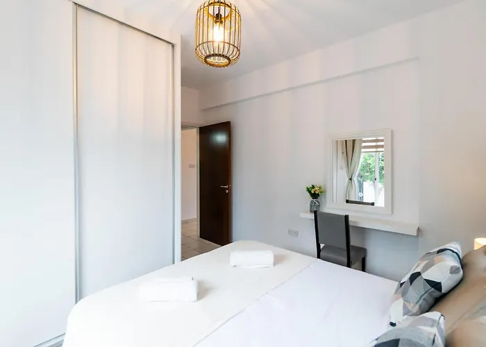 Casa Giovanni By Ezoria Aya Napa