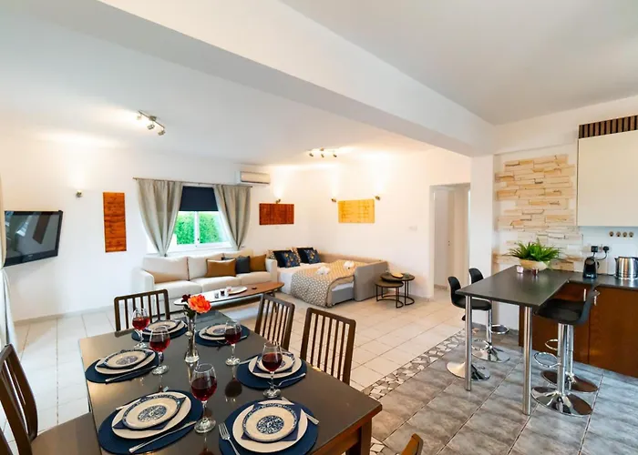 Casa Giovanni By Ezoria Villa *