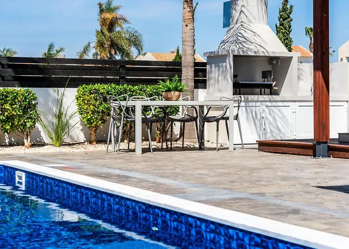 Casa Giovanni By Ezoria * Aya Napa